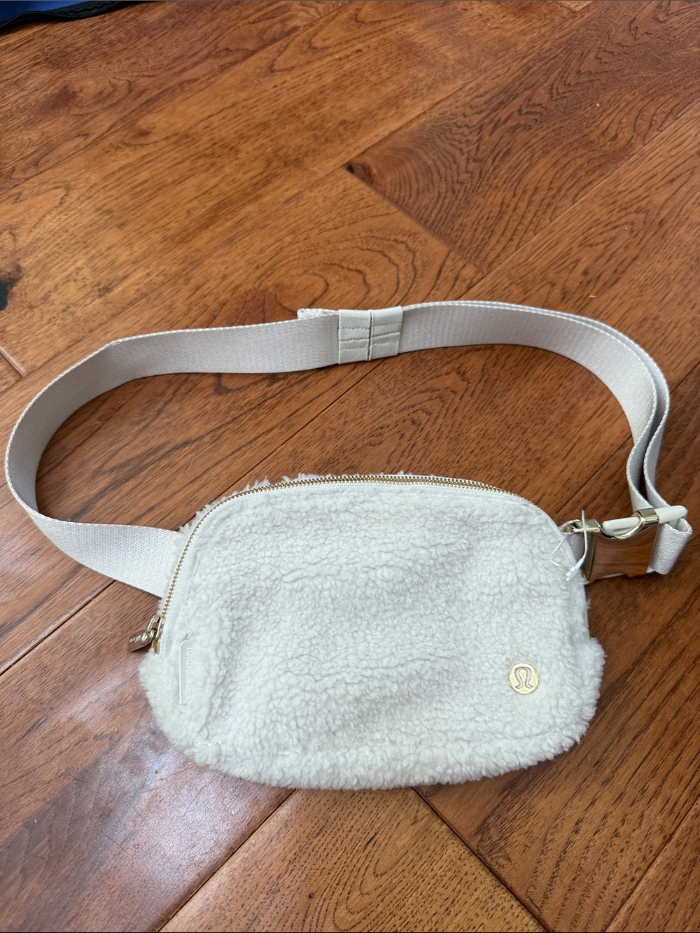 lululemon athletica Cream Sherpa Mini Belt Bag
